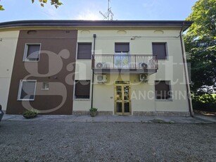 Villa Bifamiliare con giardino a San Giovanni in Persiceto