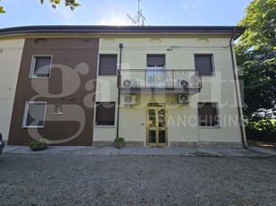 Villa bifamiliare in Circonvallazione Liberazione, 1, San Giovanni in Persiceto (BO)