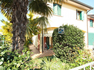 Villa Bifamiliare in vendita a Santa Maria di Sala - Zona: Caselle Dè Ruffi