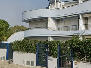 Villa in affitto a 700 m dalla spiaggia