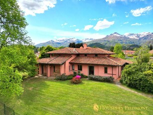 Villa in vendita a Biella