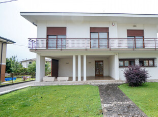 Villa in vendita a Monteforte d'Alpone