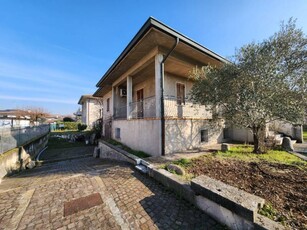 Villa in Vendita a San Pietro di Morubio Bonavicina