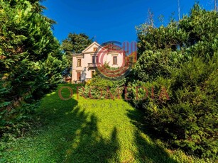 Villa in vendita a Trescore Balneario