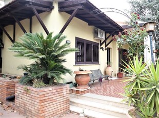 Villa in vendita Via Edmondo de Amicis 3, Pedara