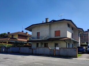 villa indipendente in vendita a Occhiobello