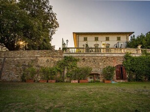 Villa Storica in Vendita a Casciana Terme Lari