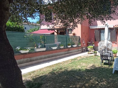 Casa semi indipendente in vendita a Mulazzo Massa Carrara