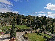 Il Melograno porzione di casale per 4 persone con giardino nel Chianti