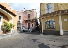 Appartamento in Via Cortile Crocifisso, 8, Mascalucia (CT)