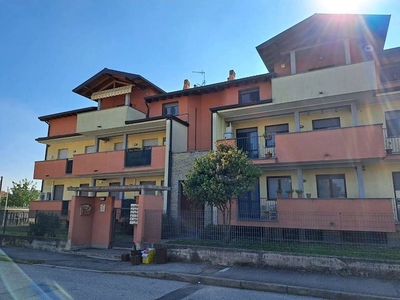 Appartamento in vendita a Lonate Pozzolo, Via Isonzo, 22 - Lonate Pozzolo, VA