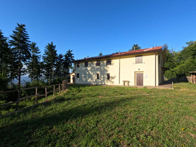 Villa nuova a Castiglione dei Pepoli - Villa ristrutturata Castiglione dei Pepoli