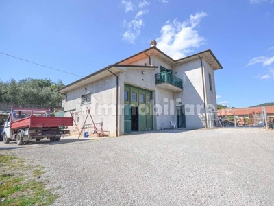 Villa nuova a Montegabbione - Villa ristrutturata Montegabbione