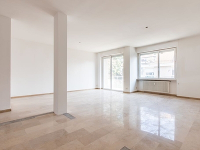 Appartamento di lusso di 164 m² in vendita Milano, Lombardia