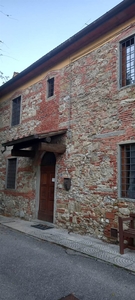 Villa a schiera in vendita a Carmignano Prato Capezzana