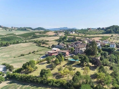 Villa di 900 mq in vendita Frazione Ville, Monleale, Alessandria, Piemonte