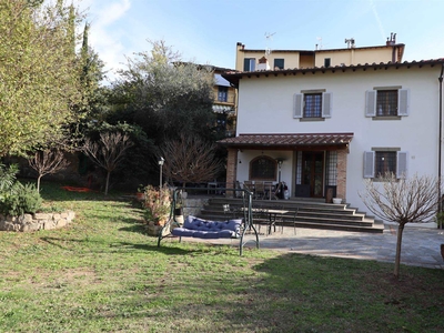 Villa in vendita a Firenze La Lastra
