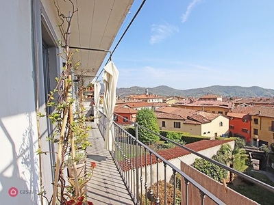 Appartamento in Vendita in a Alzano Lombardo