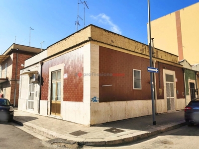 Bilocale in Via Ferdinando Villani 31, Foggia, 1 bagno, 72 m²