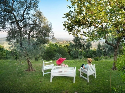 Casa a Montecatini Terme con idromassaggio panoramica