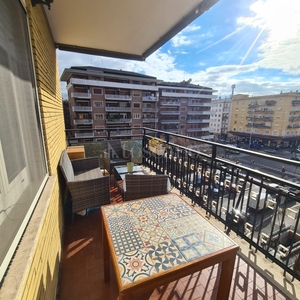 Casa a Roma in Via Livilla, Consoli