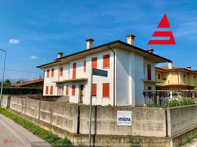 Casa Bi/Trifamiliare in Vendita in Via Fiume Ticino a Tezze sul Brenta