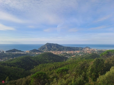 Casa indipendente in Vendita in Via Bruschi a Casarza Ligure