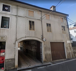 Casa indipendente in Vendita in Via Rigobello 15 a San Vito di Leguzzano