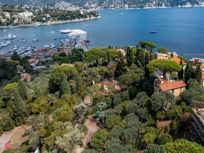 Villa in Vendita in Salita montebello a Santa Margherita Ligure