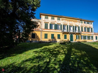 Villa in Vendita in Via Comunale Vecchia Pesciatina a Capannori