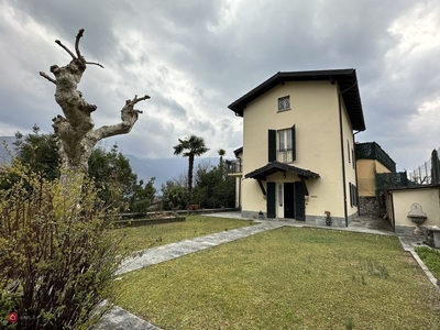 Villa in Vendita in Via Febo Sala a Tremezzina
