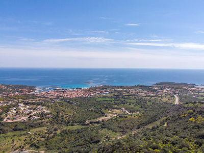 Appartamento vista mare con AC, parcheggio e internet