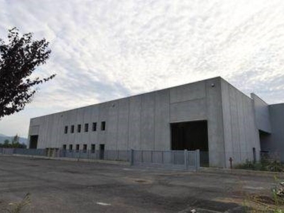 Capannone Industriale in vendita ad Altamura