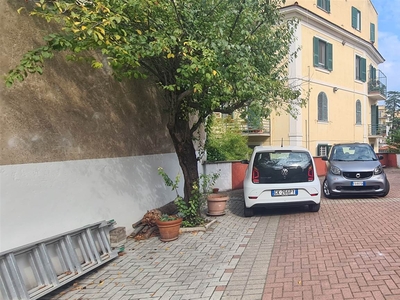 Appartamento in vendita a Roma Città Giardino