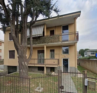 Appartamento in Vendita a Saronno Via Giuseppe Ungaretti