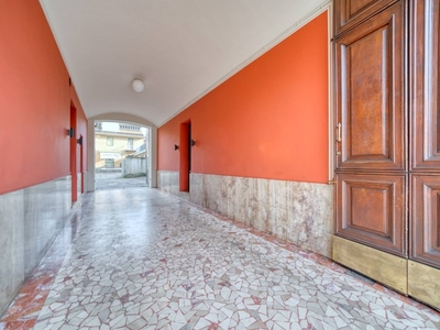 Bilocale in Vendita a Torino, zona Vanchiglia, 88'000€, 40 m²