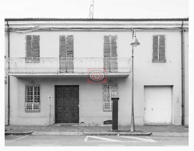 Casa indipendente in Vendita a Cesena