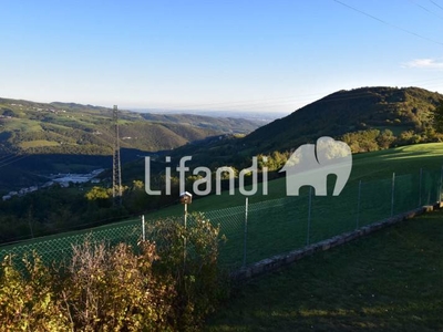 Casa indipendente in Vendita a Negrar di Valpolicella Negrar