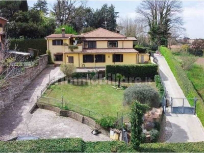 Casa Semi indipendente in Vendita ad Grottaferrata - 350000 Euro