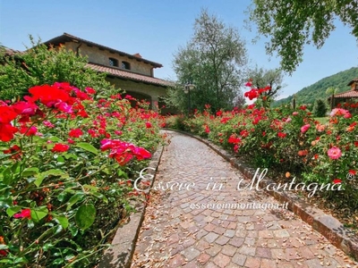Esclusiva villa di 341 mq in vendita Via Val d'Aneva, Castel d'Aiano, Emilia-Romagna