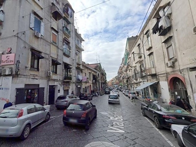 Monolocale in Vendita a Napoli, 65'000€, 37 m²