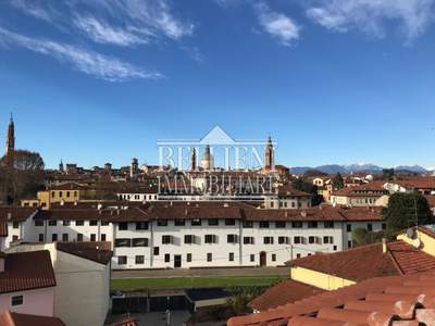 Vendita Appartamento Vicenza - Ponte Degli Angeli - Santa Lucia - San Pietro