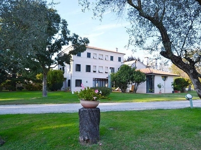 Villa in vendita Via Piave, Lancenigo-Villorba, Treviso, Veneto