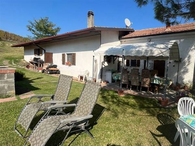 Villa in Via Costa Monte Fedele a Montu'Beccaria