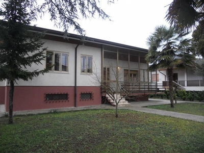 villa indipendente in vendita a Palmanova