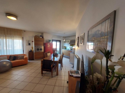 appartamento in vendita a Sant'Omero