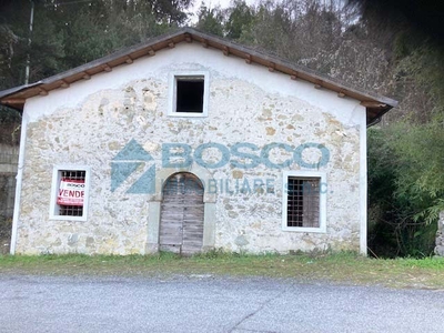 Casa indipendente in Salita Castello - Beverino, Beverino