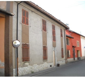 Casa indipendente in Via Tortona - Pozzolo Formigaro