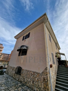 Casa indipendente in Via Nervia - Nervia, Ventimiglia