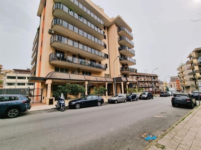 Appartamento in affitto a Messina Viale Regina Elena